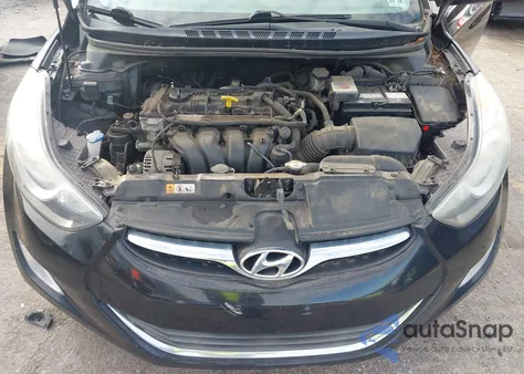 2013 Hyundai Elantra Gls z USA, uszkodzony, nr VIN 5NPDH4AE7DH414946